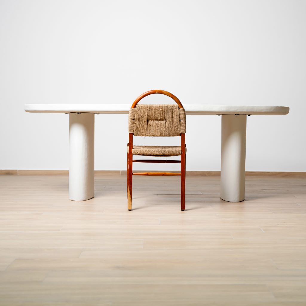 Oval white 8 seater dining table DINING TABLE 220X100X77 cm