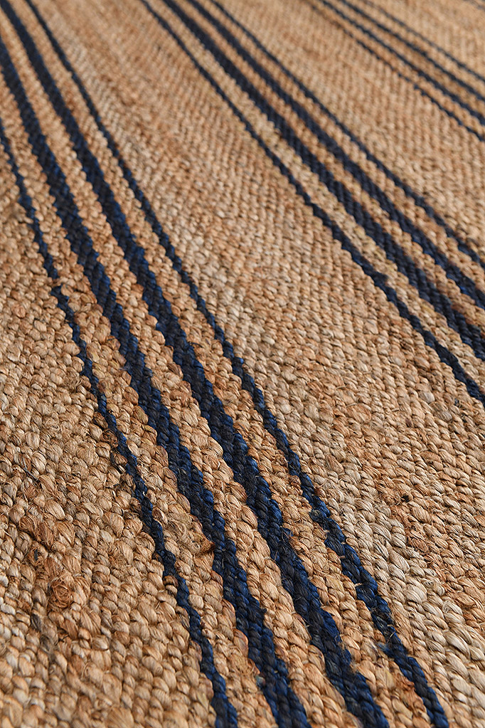 ESSENCE RUG (ESS-031)