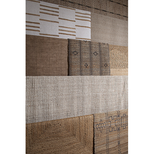 ESSENCE RUG (ESS-025)