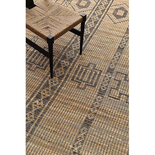 ESSENCE RUG (ESS-026)