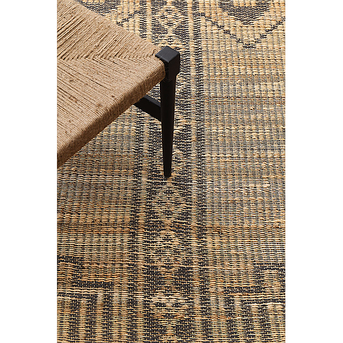ESSENCE RUG (ESS-026)