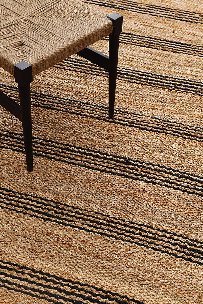 ESSENCE RUG (ESS-032)
