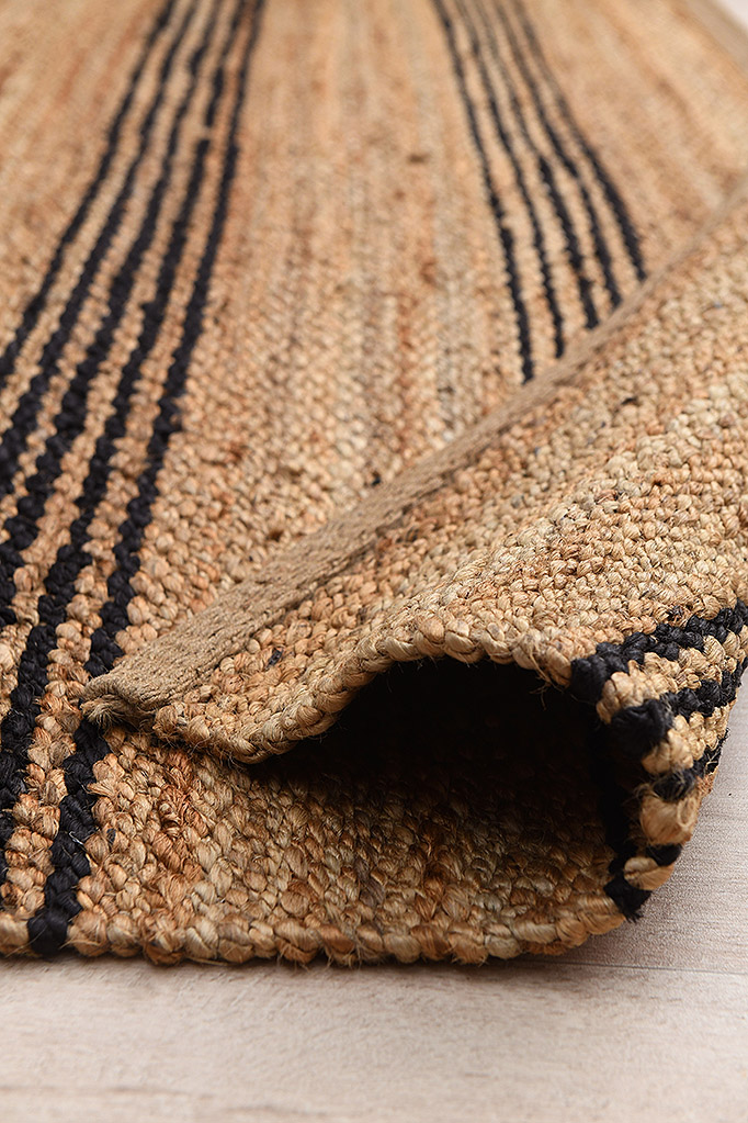 ESSENCE RUG (ESS-032)