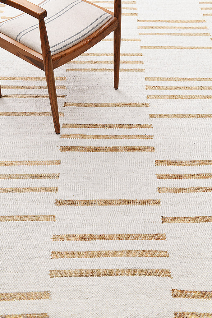 ESSENCE RUG (ESS-033)