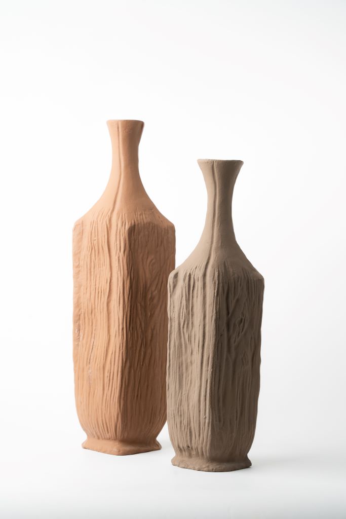 ALUMINIUM RUBY LONG VASE