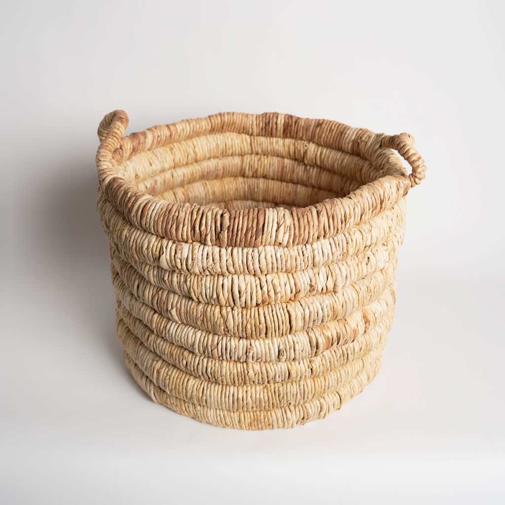 Caterpillar round basket natural brown