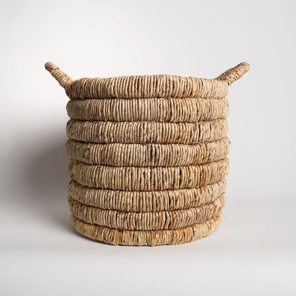 Caterpillar round basket natural brown