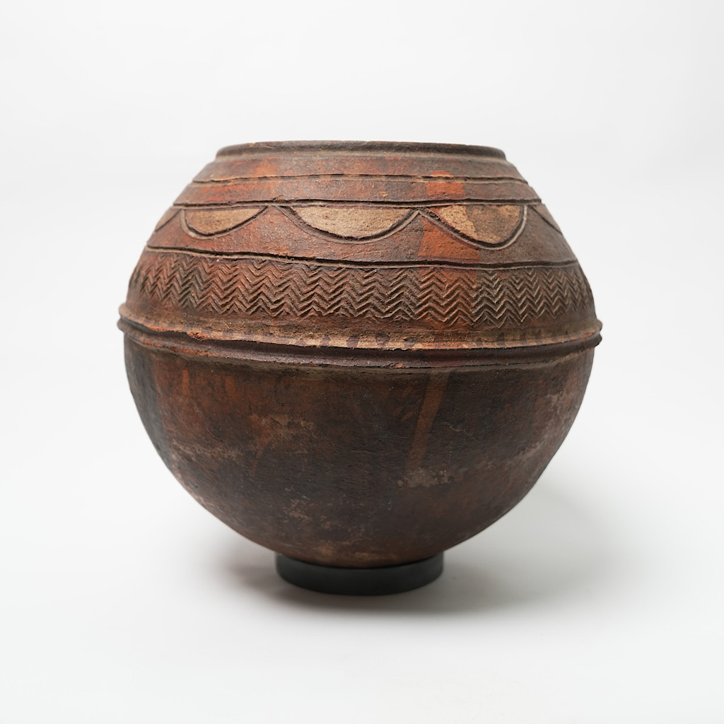 Nupe Pottery VNU6 4