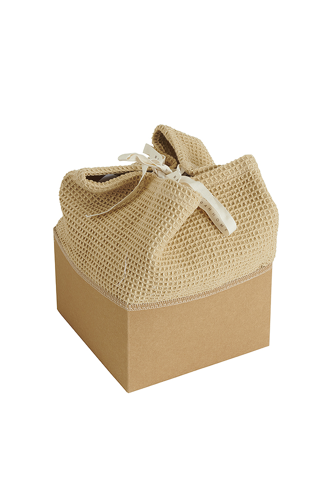 Toast Waffle &amp; Kraft Gift Box