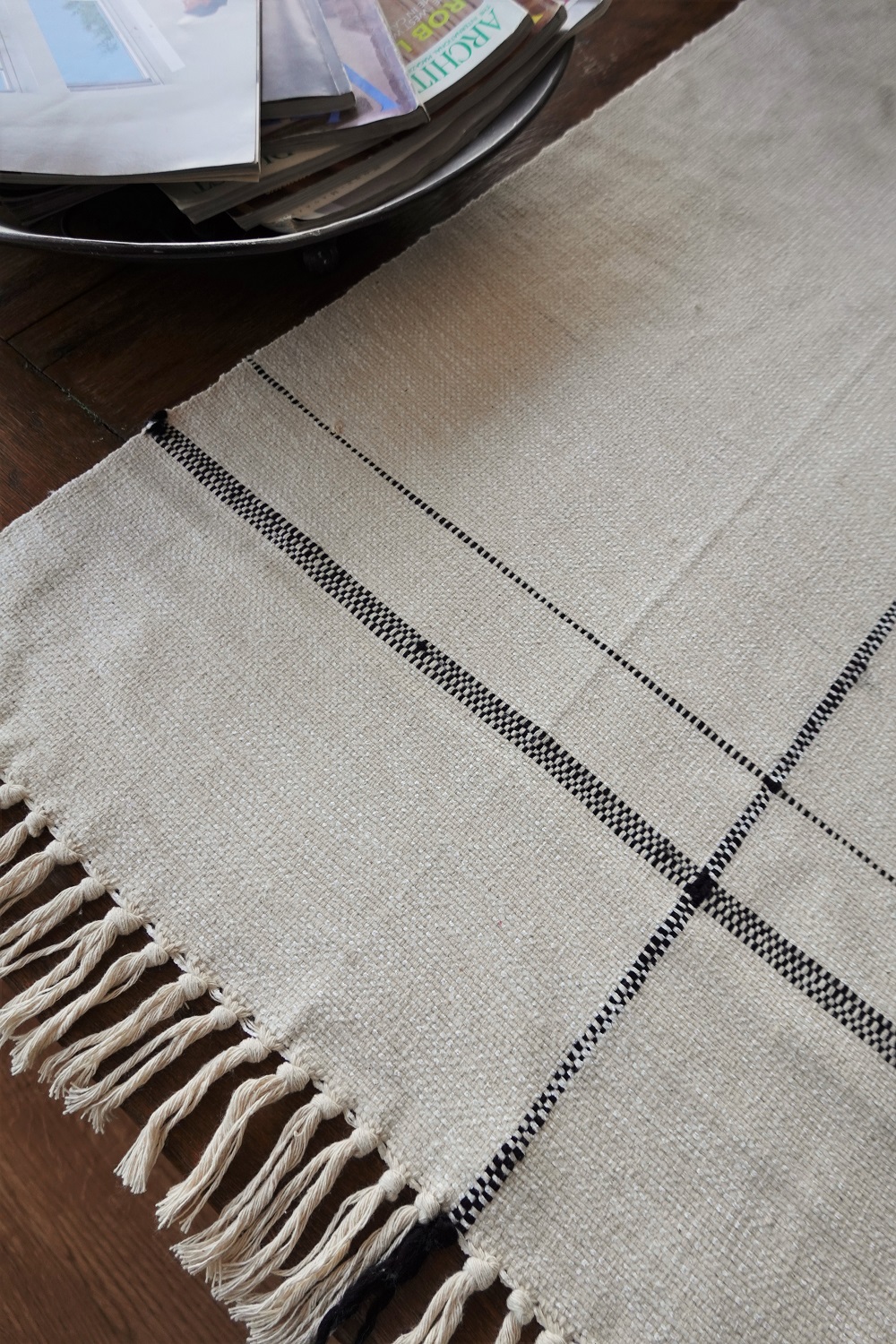 OFFWHITE CROSS STRIPED TABLE RUNNER