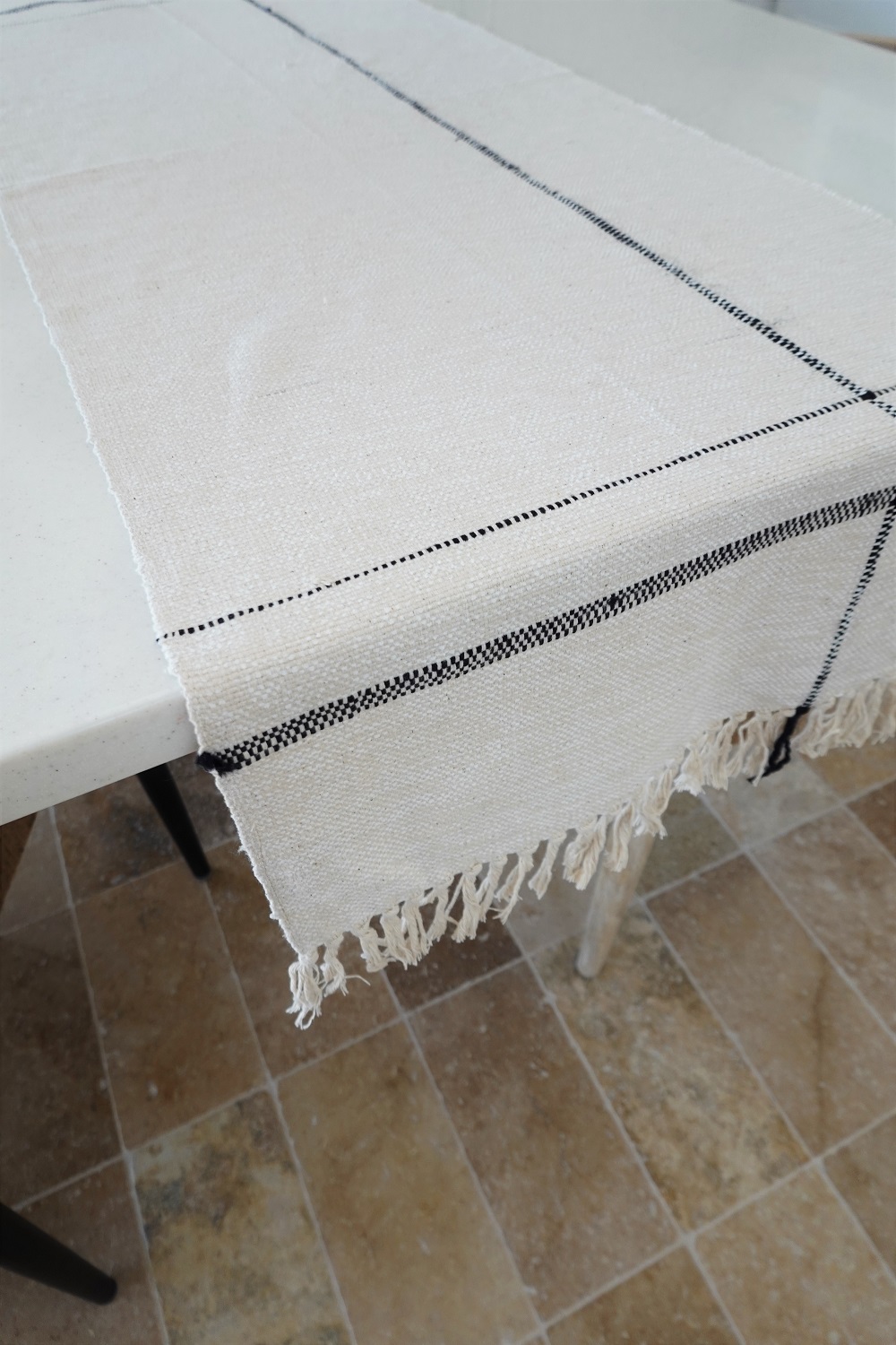OFFWHITE CROSS STRIPED TABLE RUNNER