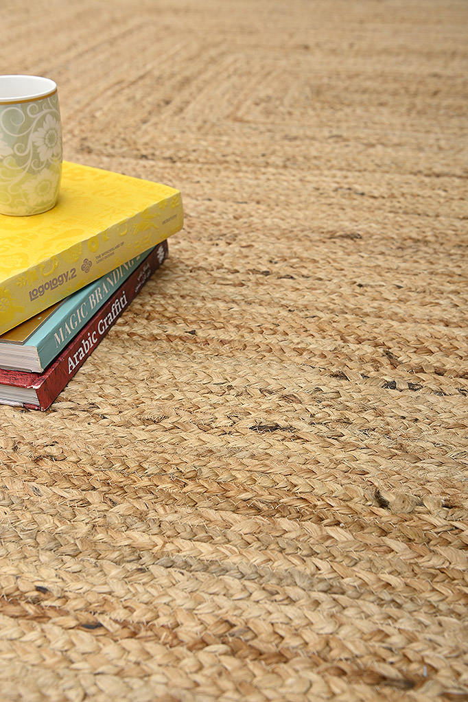 ESSENCE RUG (ESS-027)