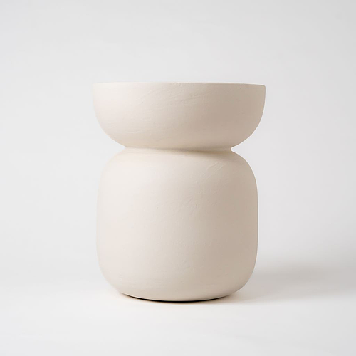 Demi-circle top side table